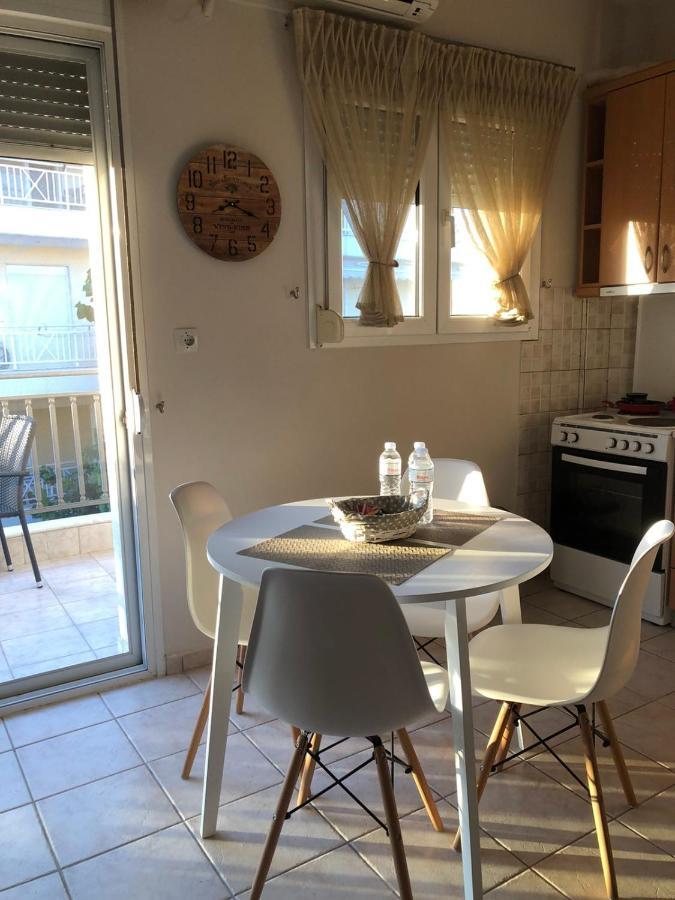 Peraía Nana Apartments מראה חיצוני תמונה