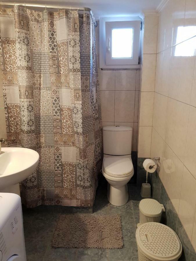 Peraía Nana Apartments מראה חיצוני תמונה