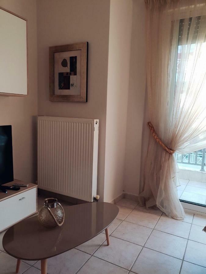 Peraía Nana Apartments מראה חיצוני תמונה