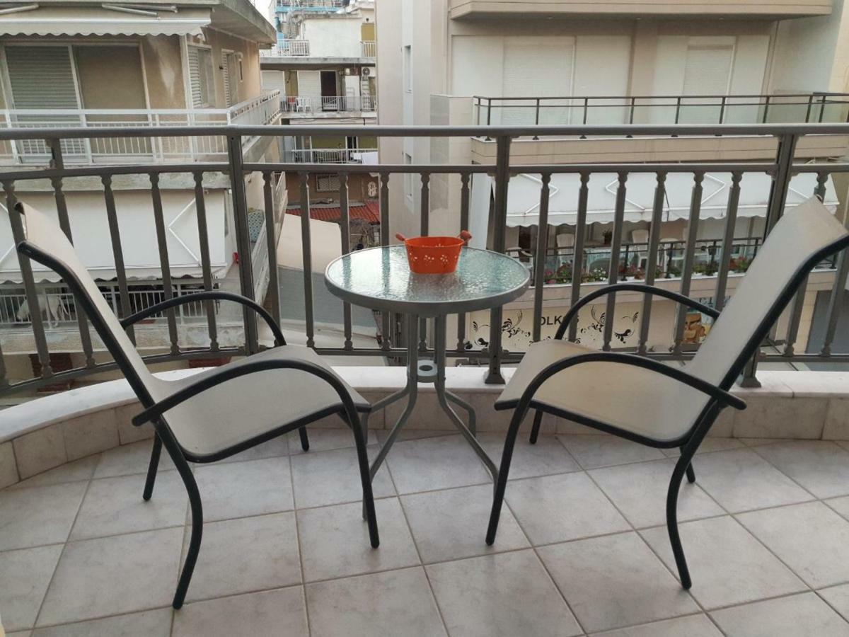 Peraía Nana Apartments מראה חיצוני תמונה
