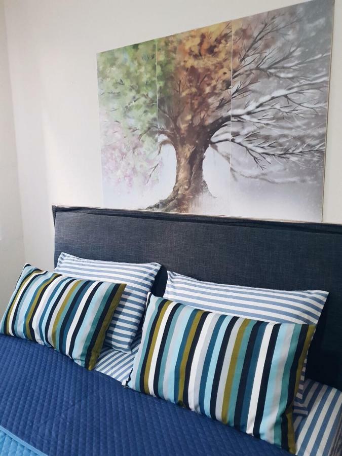 Peraía Nana Apartments מראה חיצוני תמונה