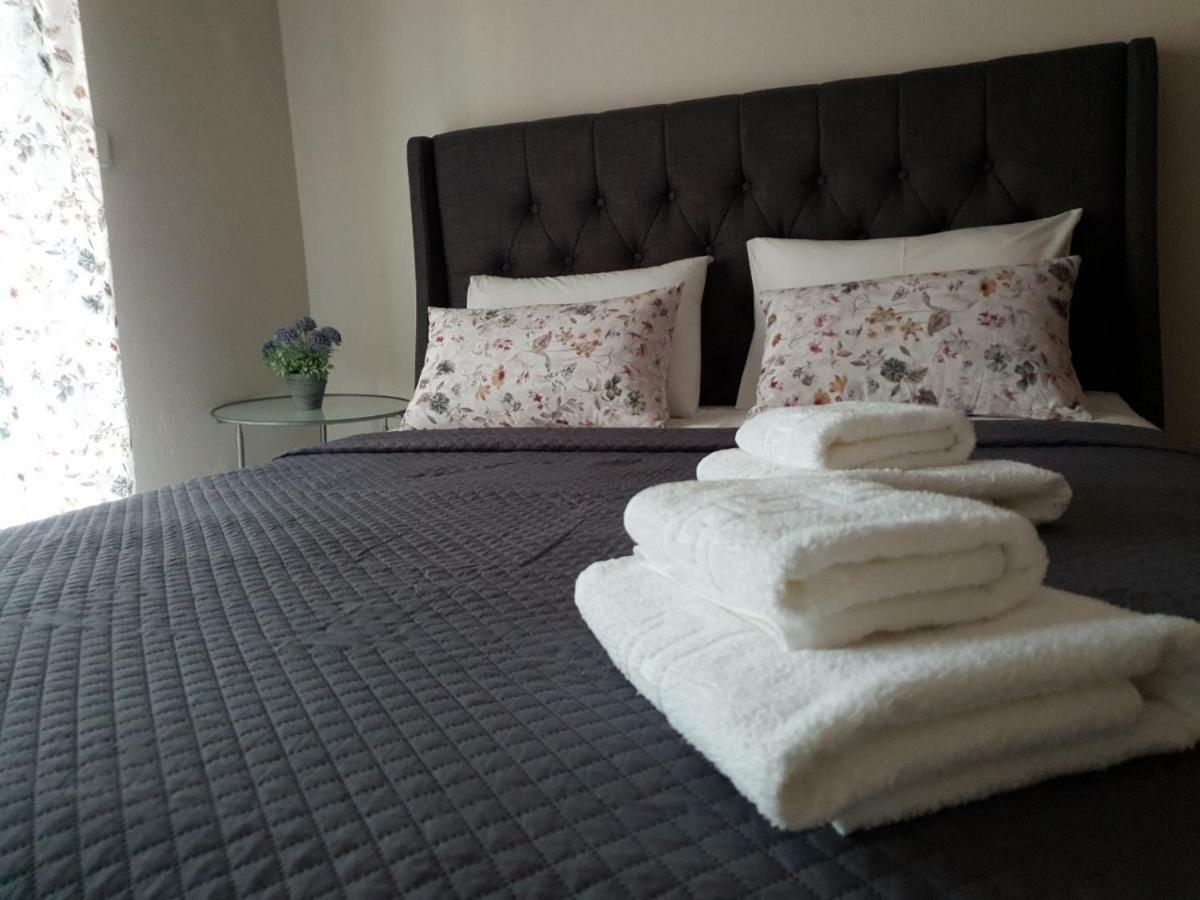 Peraía Nana Apartments מראה חיצוני תמונה